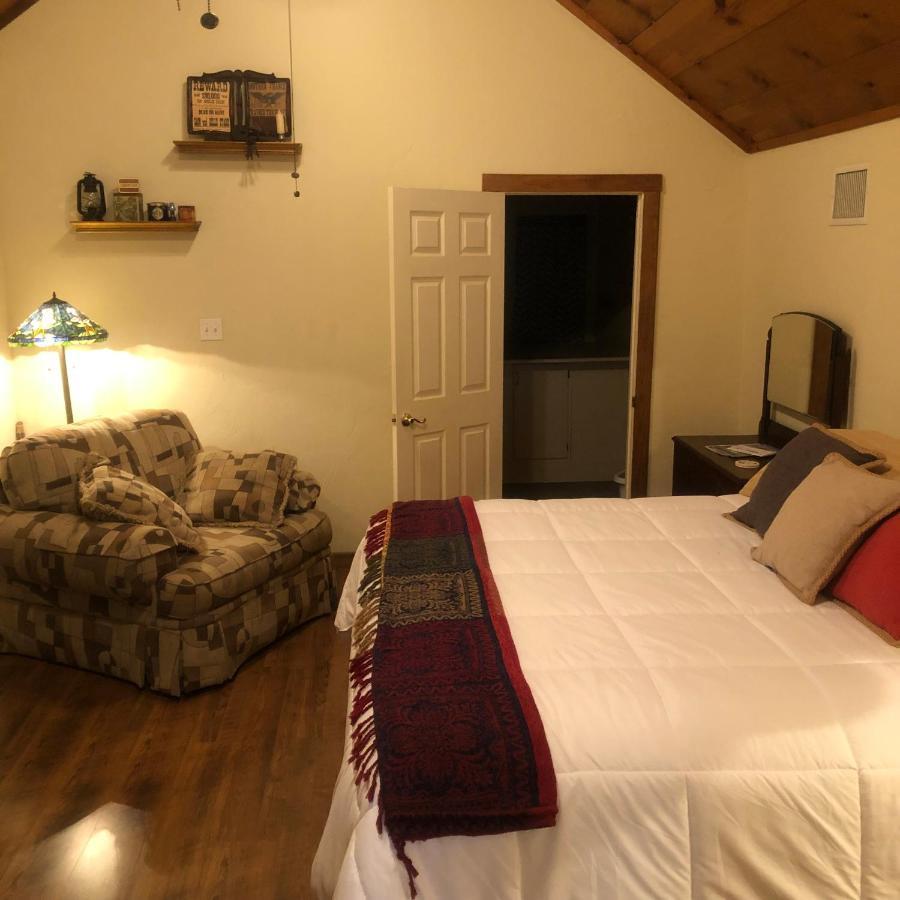 Bed and Breakfast Dry Creek à Fredericksburg Extérieur photo